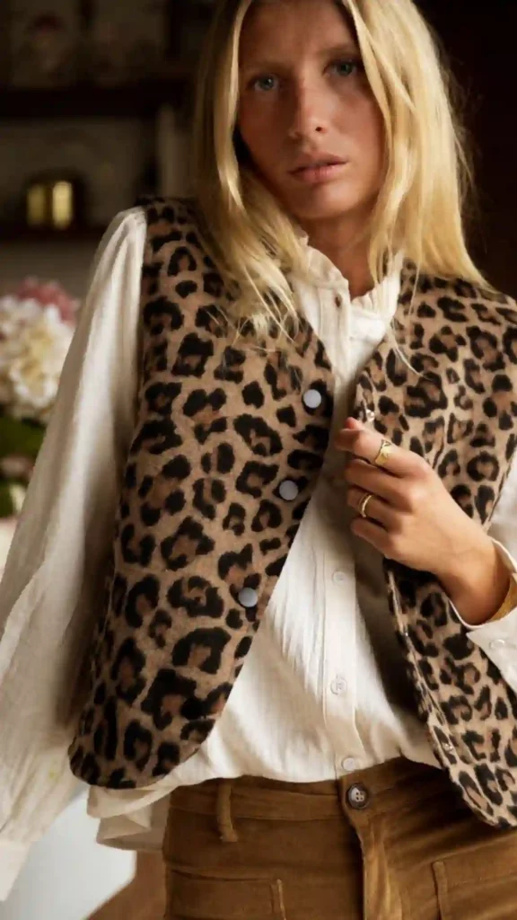 pièce tendance hiver 2025 outfit leopard